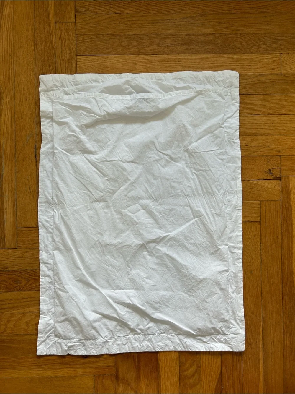 Indigo Collection White Cotton Pillowcases
